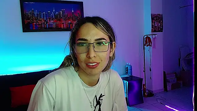Snapshot of Niky_777 chatting on September 25, 2025, 8:59 pm Niky 777 online show from September 25, 2025, 8:59 pm