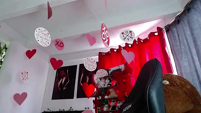 Niky 777 online show from April 13, 2026, 3:49 pm