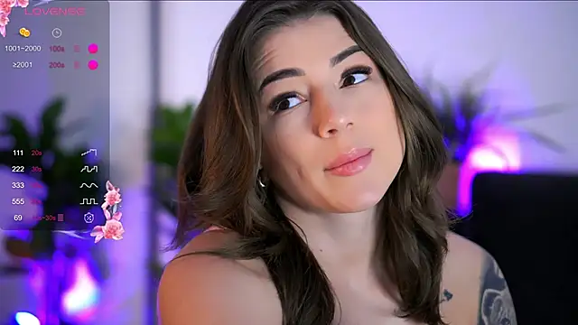 Snapshot of AishaCarter chatting on March 3, 2026, 6:15 pm AishaCarter online show from March 3, 2026, 6:15 pm