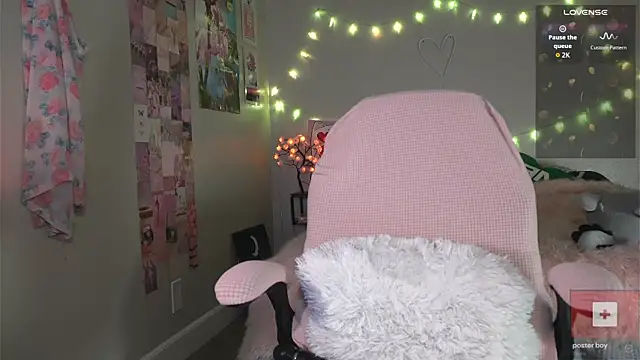 Snapshot of K4Li3Rxyzz chatting on March 2, 2026, 9:22 pm K4Li3Rxyzz online show from March 2, 2026, 9:22 pm