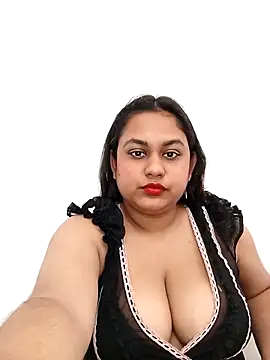 Snapshot of bumblebeegirl chatting on February 1, 2026, 8:56 am bumblebeegirl online show from February 1, 2026, 8:56 am