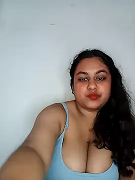 bumblebeegirl online show from December 21, 2025, 11:01 am