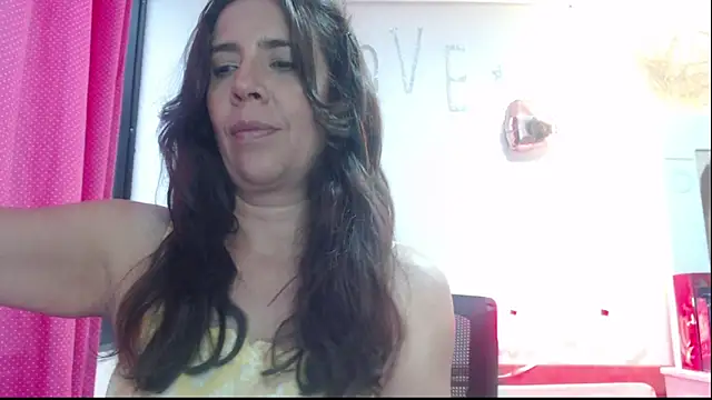 Victoria meester online show from March 11, 2025, 9:26 pm