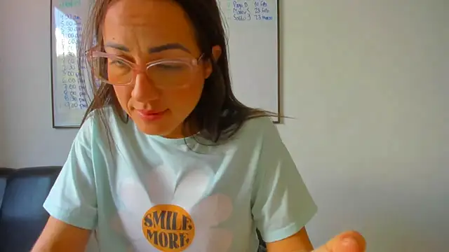 squirttati33 online show from January 14, 2026, 4:54 pm