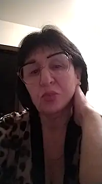 AlbinaXPretty online show from March 16, 2025, 9:37 pm