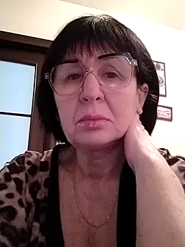 AlbinaXPretty online show from March 1, 2025, 8:23 am