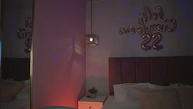 ayshel   online show from January 19, 2026, 5:22 am