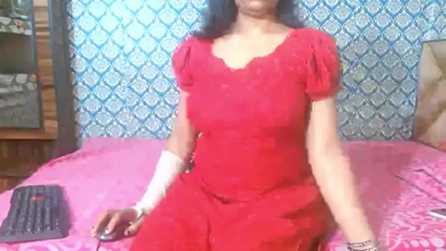 Snapshot of nikitahot3 chatting on January 8, 2026, 12:27 am nikitahot3 online show from January 8, 2026, 12:27 am