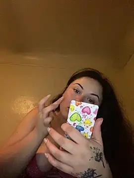 xocrybaby online show from January 15, 2026, 5:33 am