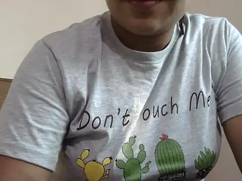 shekira99 online show from October 23, 2025, 1:48 am