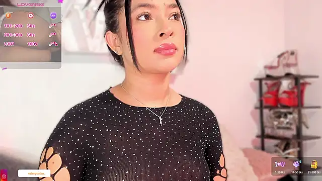 valerycolins online show from March 5, 2026, 5:26 am