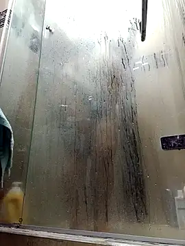 lucia vonne  online show from December 2, 2025, 11:23 am