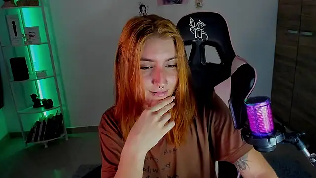 Dakotaa  online show from December 8, 2024, 10:14 pm