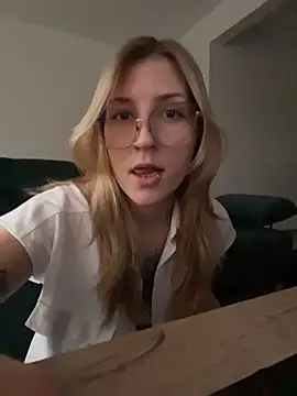 Dakotaa  online show from December 21, 2025, 10:54 pm