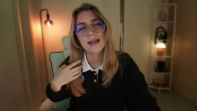 Dakotaa  online show from December 1, 2025, 4:13 am