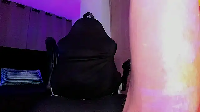 NykonPorman online show from March 15, 2025, 3:40 am