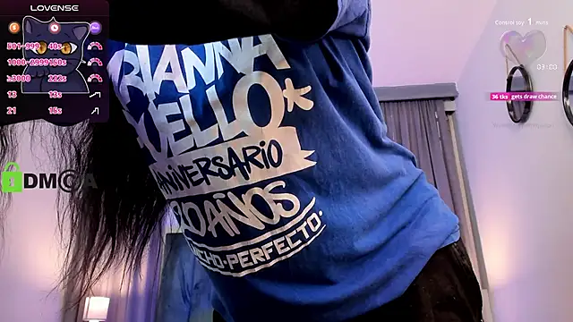 CoralineRicce  online show from September 17, 2025, 9:39 pm