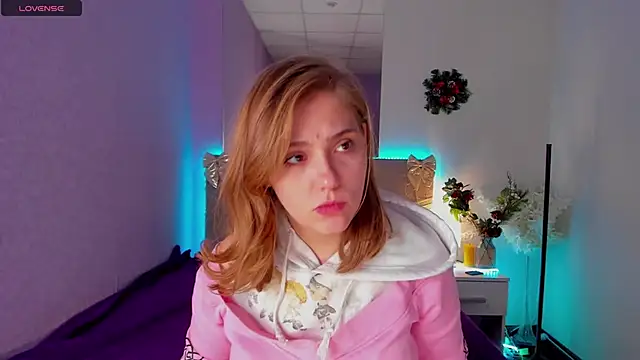 DellaRowe online show from December 22, 2025, 1:55 pm