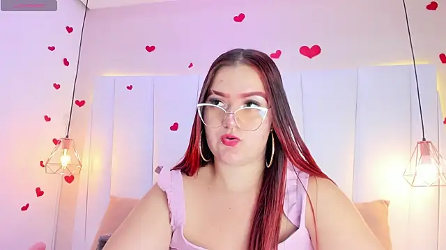 MelanieKlaus online show from October 4, 2025, 7:15 pm