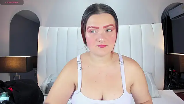 MelanieKlaus online show from March 22, 2025, 4:14 am