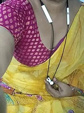 yours-kavaya online show from March 15, 2025, 10:46 am