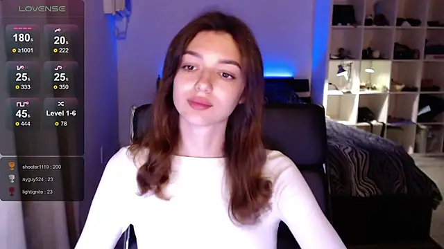 olivia jeas online show from March 6, 2025, 9:20 pm