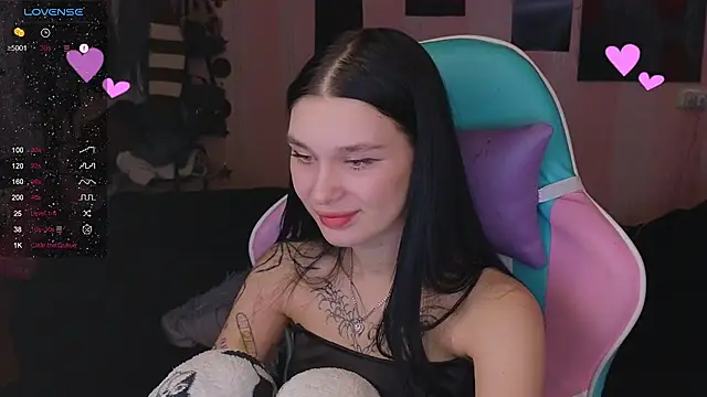 Snapshot of Amanda_Tender chatting on January 14, 2025, 8:59 pm Amanda Tender online show from January 14, 2025, 8:59 pm