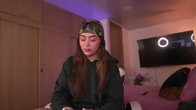 babesamanta online show from September 9, 2025, 7:07 am