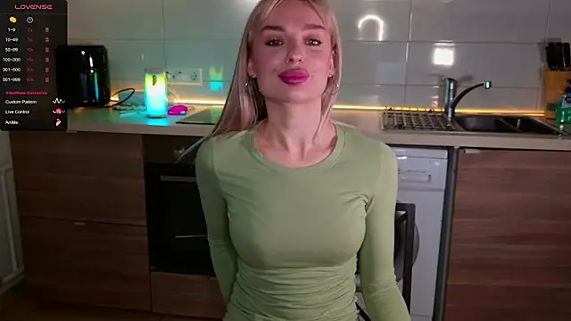 MissLovex online show from March 25, 2026, 2:12 am