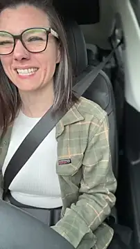 Snapshot of LadyLena1 chatting on February 19, 2026, 7:11 pm LadyLena1 online show from February 19, 2026, 7:11 pm