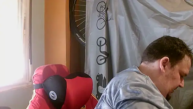 porkorossy online show from April 7, 2026, 10:17 am