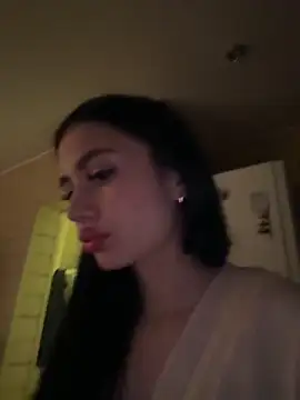 Snapshot of SofiaLaLight chatting on February 15, 2026, 4:46 am SofiaLaLight online show from February 15, 2026, 4:46 am