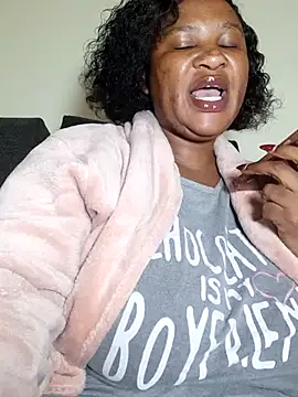Bootyliciousbbw12 online show from June 1, 2026, 7:19 am