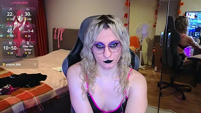 Lori Myaf online show from November 8, 2025, 2:09 pm