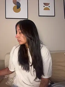 DianaHopson online show from April 12, 2026, 4:16 am