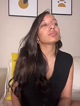 DianaHopson online show from February 27, 2026, 2:12 am