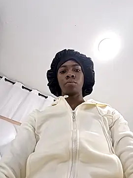 Snapshot of Shanelle__ chatting on November 11, 2025, 1:06 pm Shanelle online show from November 11, 2025, 1:06 pm