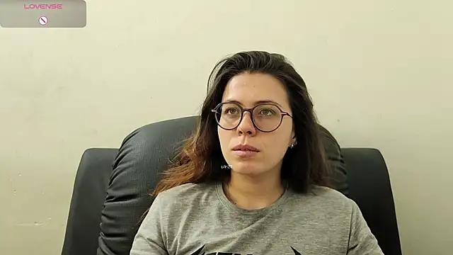 irinasweet27 online show from November 4, 2025, 1:59 pm