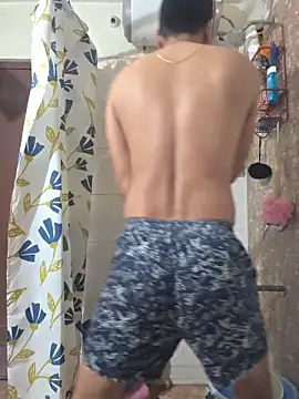 Snapshot of surfer_fun29 chatting on December 15, 2025, 3:12 am surfer fun29 online show from December 15, 2025, 3:12 am