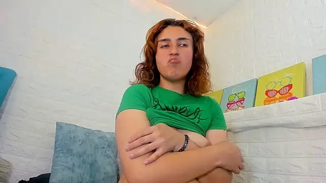 AngelaLinaresx69 online show from February 21, 2025, 10:04 pm