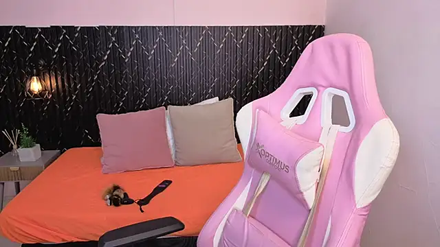 tammy lynn69 online show from March 9, 2026, 5:38 pm