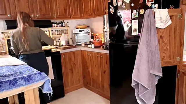 xxpixeyxx online show from December 3, 2025, 4:28 pm