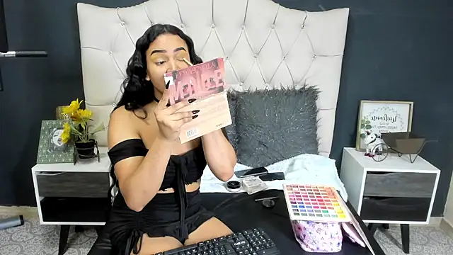 Andrys  online show from March 6, 2025, 5:54 pm