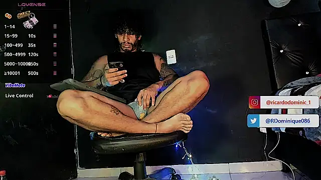 FuckHardlove online show from December 18, 2025, 6:56 pm