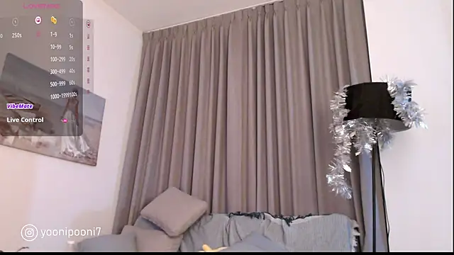 Snapshot of yoonipooni chatting on December 16, 2024, 12:38 pm yoonipooni online show from December 16, 2024, 12:38 pm