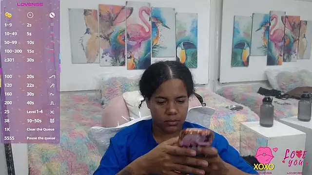 alegriamartinez online show from November 19, 2025, 3:56 pm