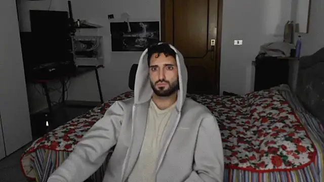 Alexox02 online show from November 12, 2025, 4:33 pm