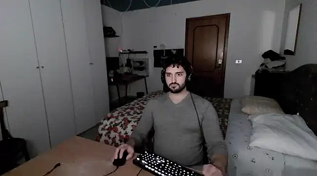 Alexox02 online show from January 2, 2025, 7:07 pm