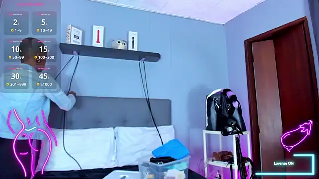 Coco Kiss online show from September 14, 2025, 12:33 am