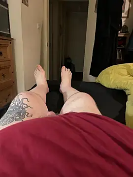  online show from November 5, 2025, 9:07 pm